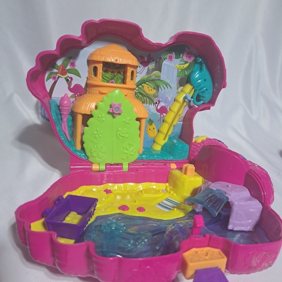 Polly Pocket Set Of 4 Playsets - Flamingo Unicorn Cupcake Compact - Picture 7 of 8